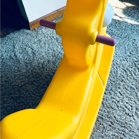 Step 2 Rocking Yellow Angel Fish Rocker Toddler Ride On - Rare Vintage - Picture 9 of 14